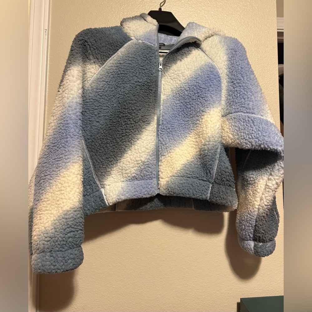Wild Fable Sherpa Blue&White Fleece Crop Jacket-size m/l